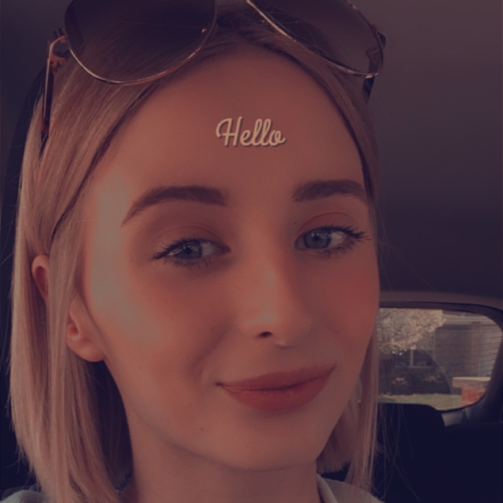 Meet your Posher, Kayley